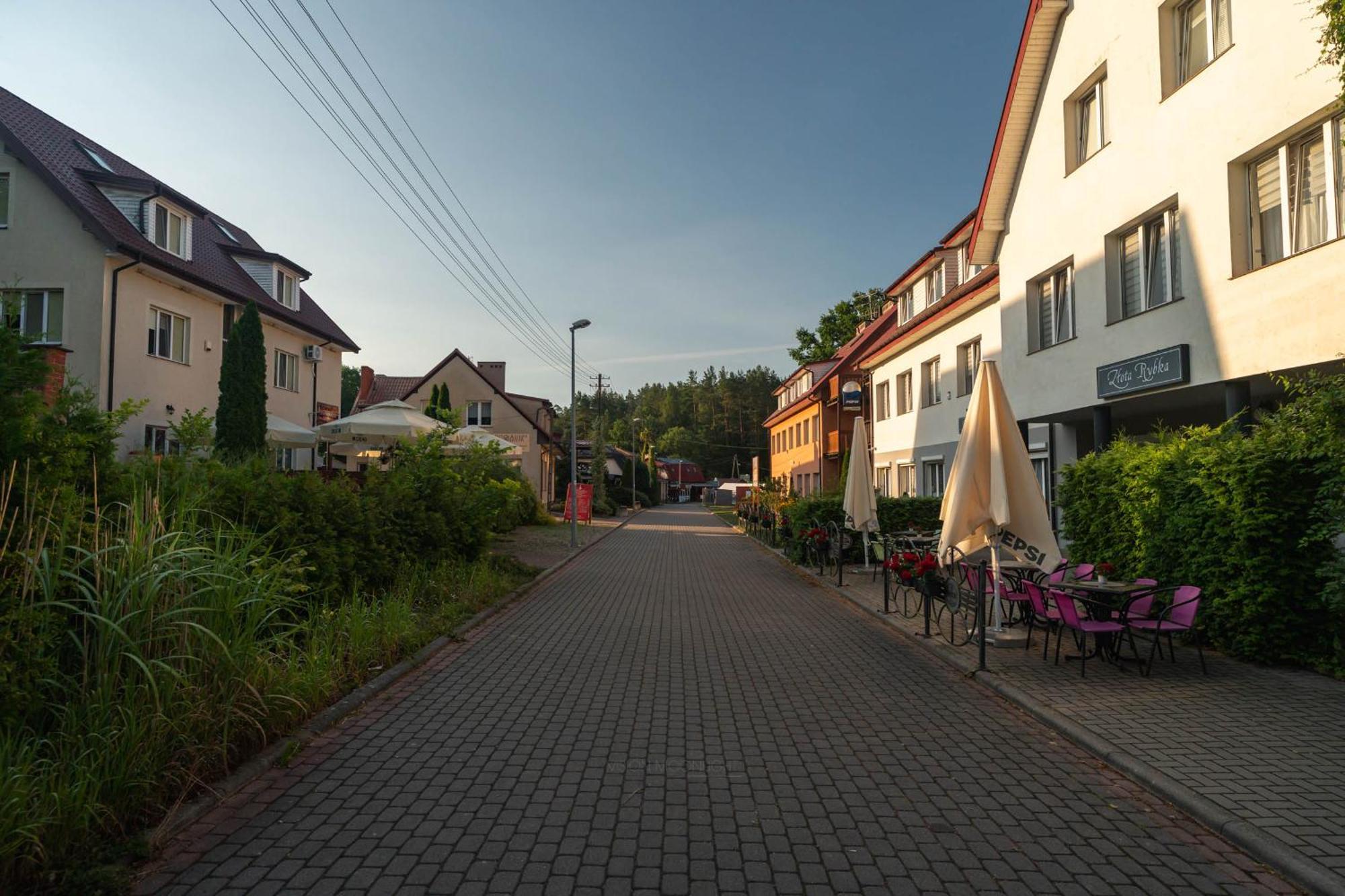 Domek Nad Jeziorem Kretowiny Exterior photo
