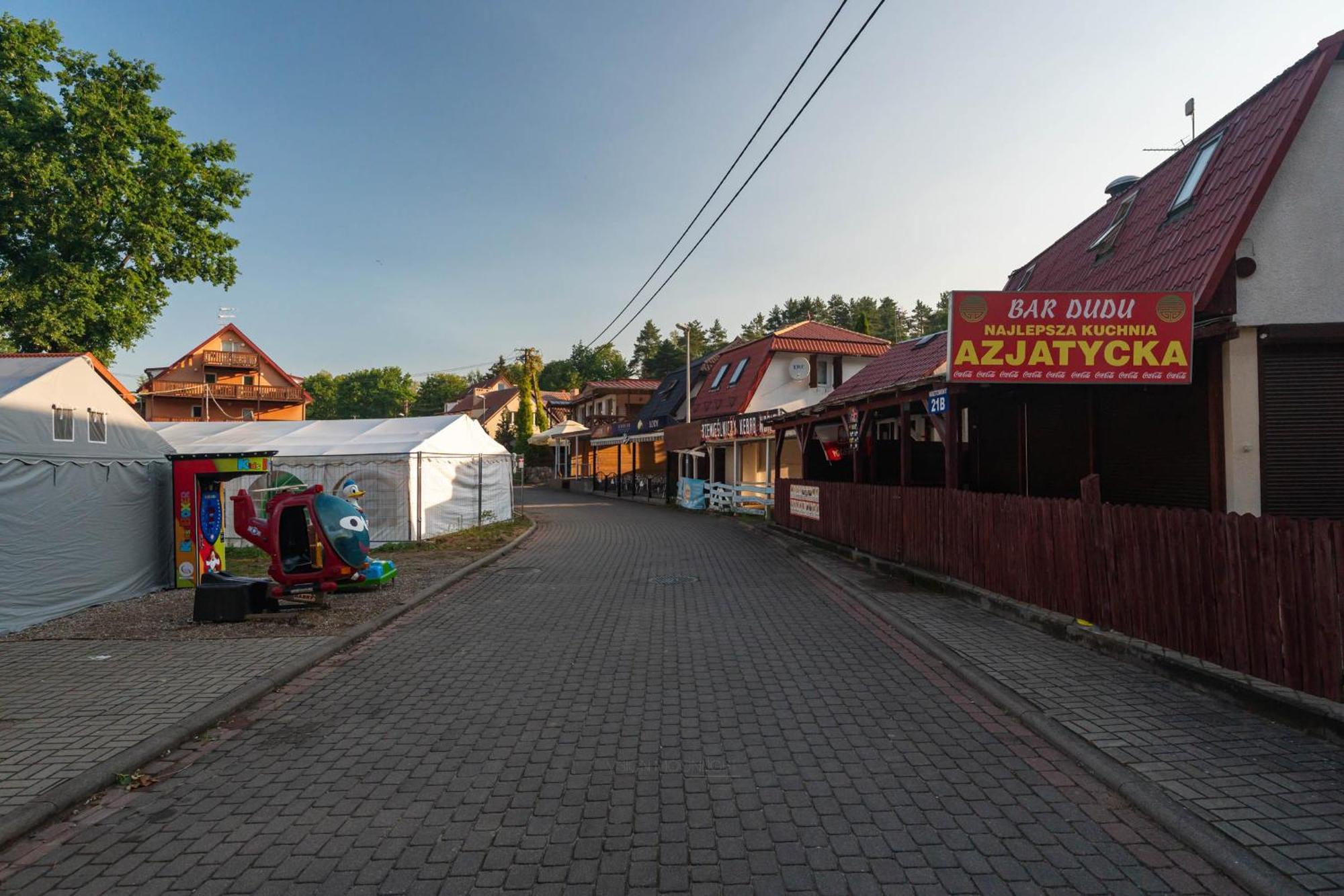 Domek Nad Jeziorem Kretowiny Exterior photo