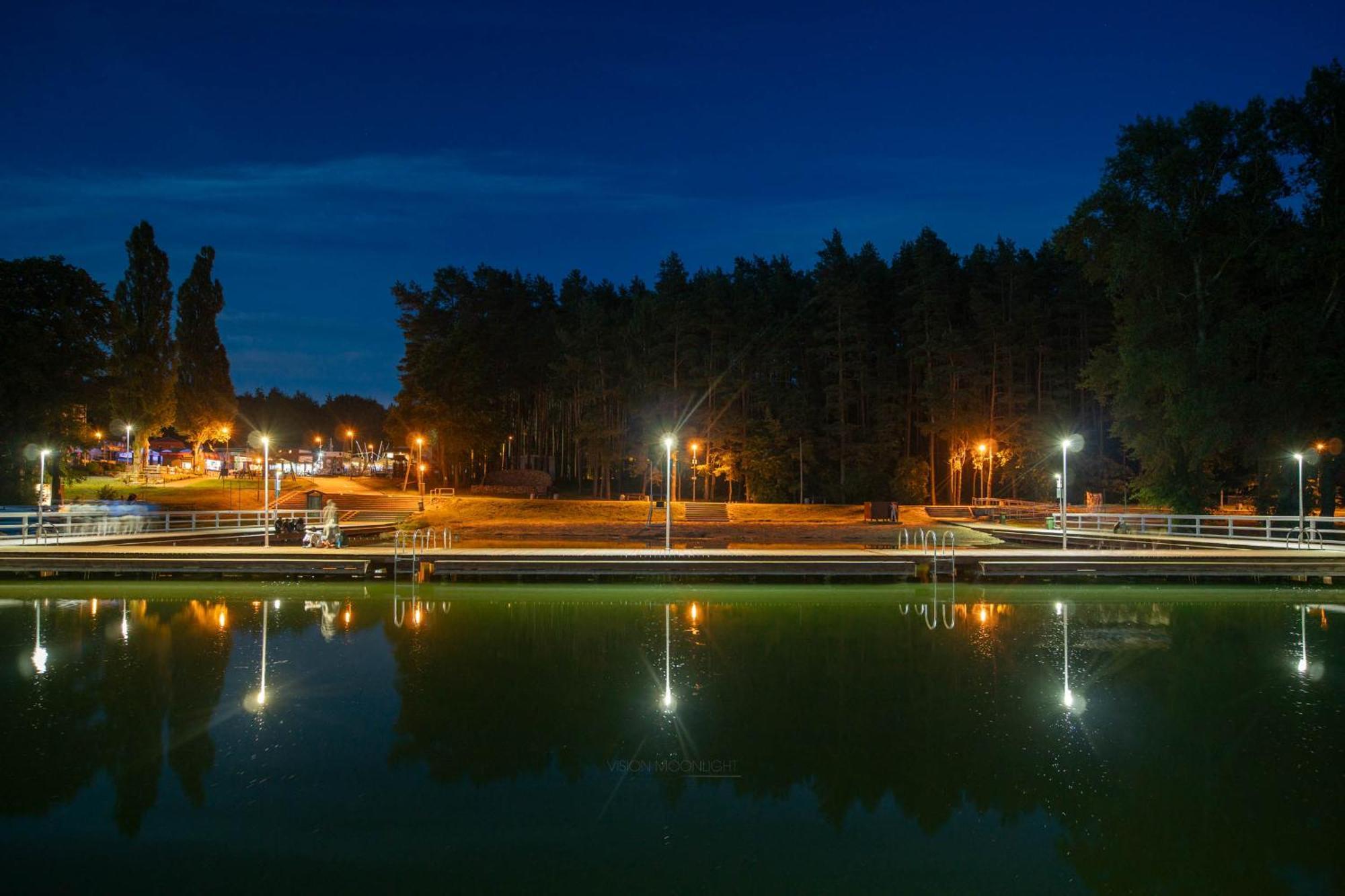 Domek Nad Jeziorem Kretowiny Exterior photo