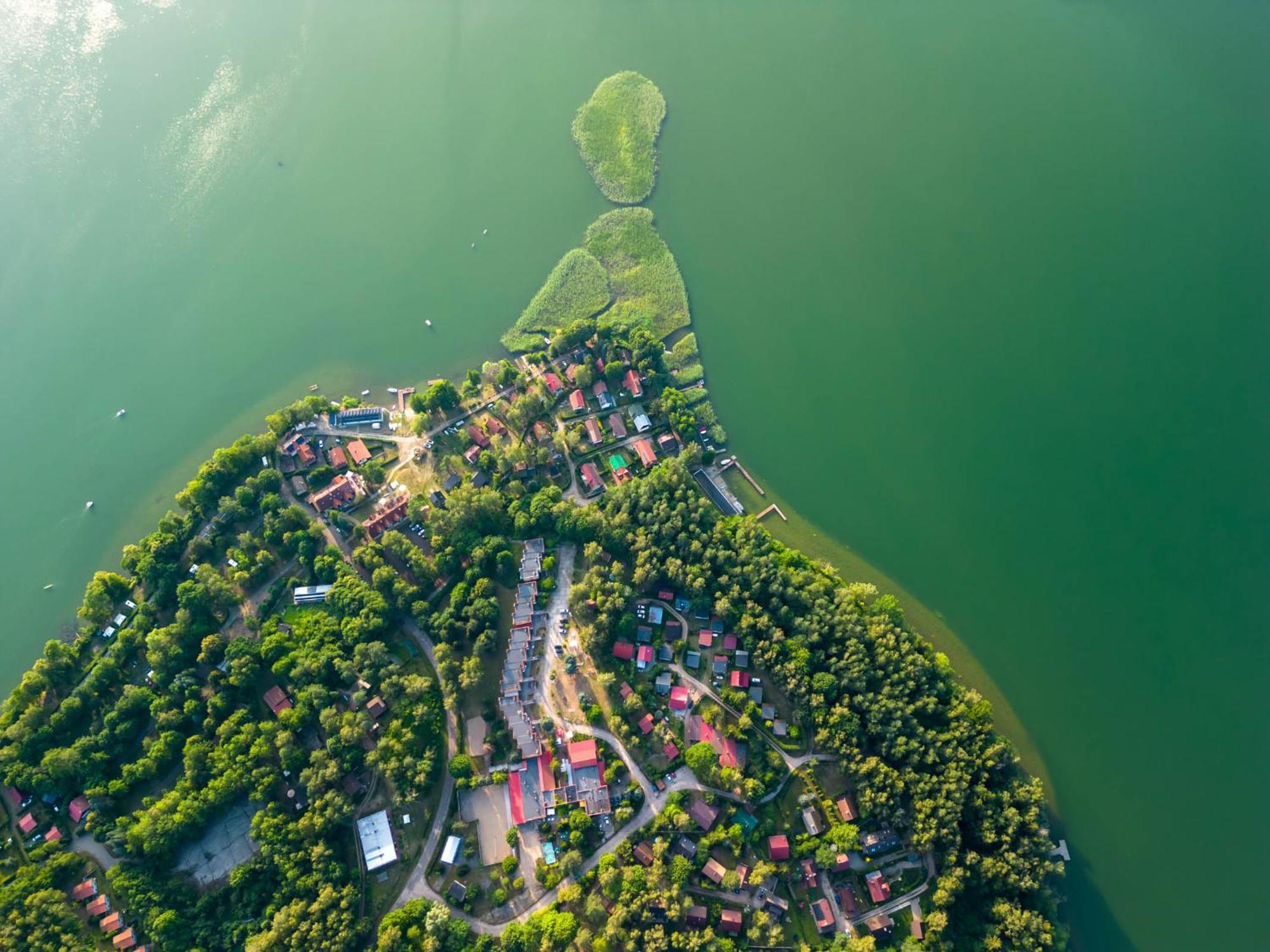 Domek Nad Jeziorem Kretowiny Exterior photo